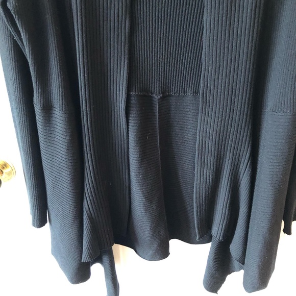 Frank Walder Black Open Long Sleeved Cardigan - Picture 3 of 9
